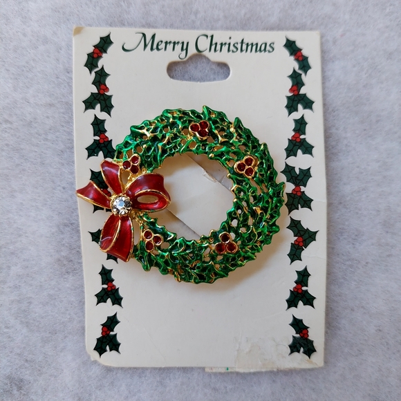 ALI Christmas wreath brooch NWT - Picture 5 of 5